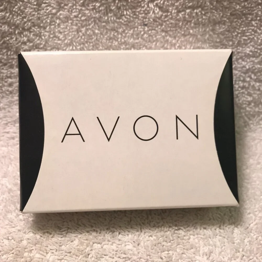 Avon Pacific Opalesque Necklace‎ With Blue Stone & Silver Chain